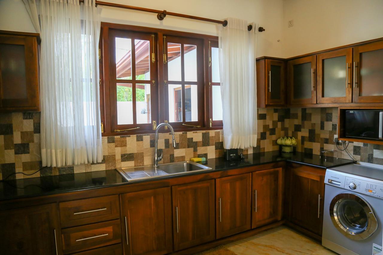 Sithi Villa Hikkaduwa Exteriör bild